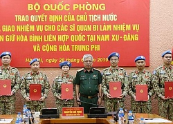 Bộ Quốc phòng trao quyết định của Chủ tịch nước cho 7 sĩ quan đi làm nhiệm vụ gìn giữ hòa bình Liên hợp quốc