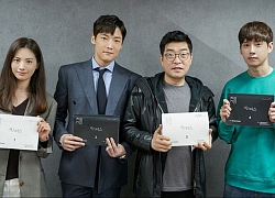 &#8216;Justice&#8217; thả thính fans với những bức ảnh của Choi Jin Hyuk, Nana, Son Hyun Joo