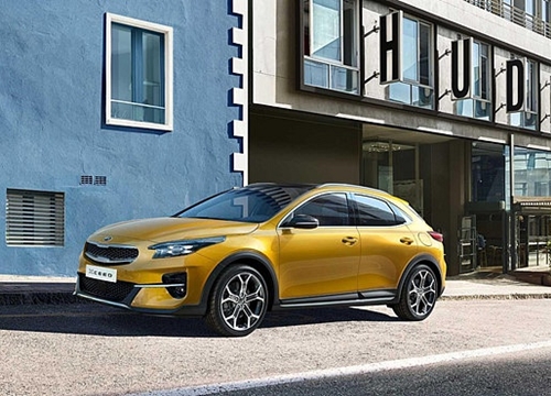 Kia trình làng crossover mới, đàn em Sportage