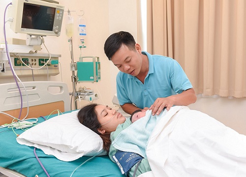 Mẹ bầu cập nhật ngay chế độ thai sản mới nhất sẽ áp dụng từ ngày 1/7 để không bị mất quyền lợi