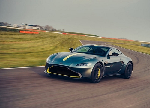 Nắm giữ quyền năng Vantage AMR của Aston Martin ngay hôm nay