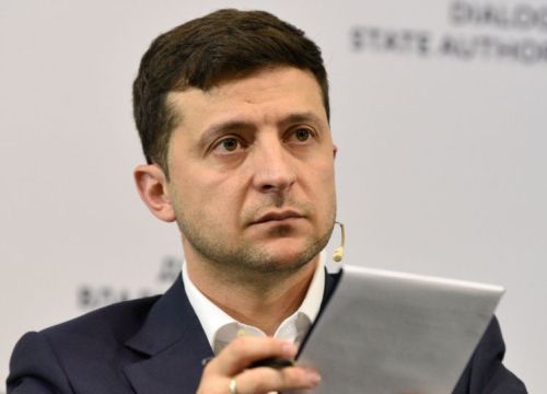 Ngạc nhiên cách Zelensky theo dõi ngoại giao Ukraine trên thế giới