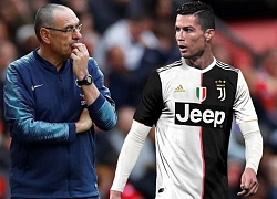 '"Ông trùm" Ronaldo & "Phụ tá" Sarri: Siêu sao lấn át, coi chừng Kepa 2.0