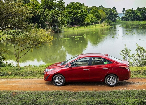 Toyota Việt Nam giảm giá mạnh các mẫu xe ăn khách trong tháng 3/2019