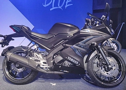 Giới trẻ "phát sốt" với Yamaha R15 V3 ABS đen mờ mới