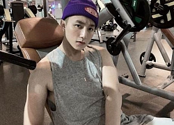 Sơn Tùng M-TP đã "lừa dối" fan, nhá hàng hình ảnh tập gym 6 múi các kiểu như trong MV thì ăn mặc kín như bưng