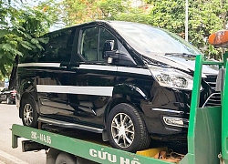 Bắt gặp xe MPV Ford Tourneo 2019 trên phố Hà Nội