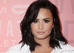 Chuyện ngược đời: Antifan mỉa mai Demi Lovato vì bênh Scooter Braun, ai ngờ lại bị fan thế giới 'dập lại'