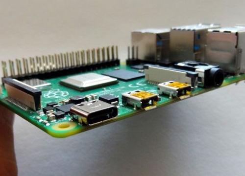 Đánh giá Raspberry Pi 4 Model B