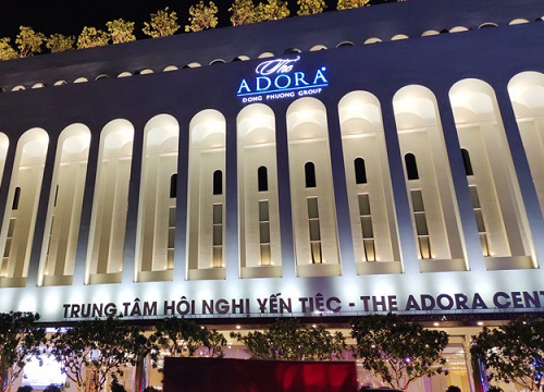 Gần 500 khách ngộ độc sau khi ăn tiệc cưới tại nhà hàng The Adora Center