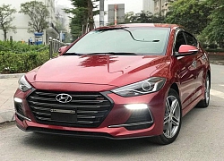 Hyundai Elantra Sport 2018 có giá bán hấp dẫn 'tín đồ tốc độ'