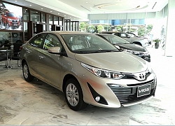 Liệu Toyota Vios có mất ngôi vương sau ồn ào về túi khí?