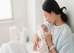 "Mẹ nuôi con bằng xương bằng máu, đừng nhìn vào đứa trẻ mà trách móc 1 người mẹ"