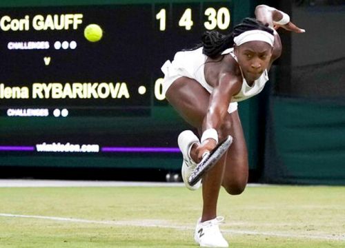 Tay vợt 15 tuổi tiếp tục gây chấn động ở Wimbledon 2019