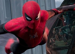 Tom Holland muốn Spider-Man chiến đấu với Khủng Long!