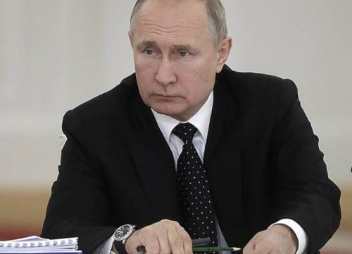 Tổng thống Putin chỉ thị khẩn trương tìm ra nguyên nhân vụ cháy tàu ngầm