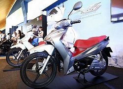 2019 Honda Wave 125i Thái Lan giá chát, người dùng Việt vẫn "mê"