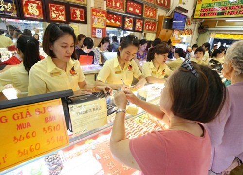 Giá vàng hôm nay 31/7: Giá vàng tăng vọt chờ quyết định của FED