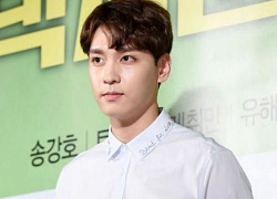 Mất tích sau scandal Seungri, &#8216;bạn trai Park Shin Hye&#8217; Choi Tae Joon xác nhận nhập ngũ: Liệu có bị lời nguyền chia tay?