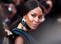 Naomi Campbell tiết lộ bị nhân viên khách sạn phân biệt chủng tộc