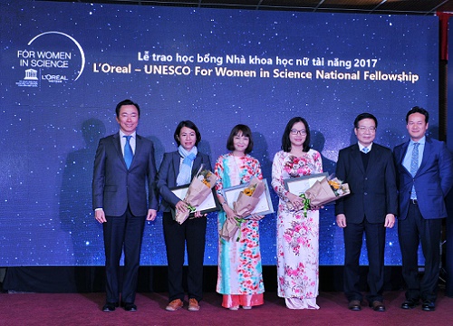 Nhà khoa học nữ có cơ hội nhận học bổng 150 triệu đồng