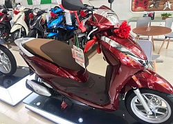 Ảnh thực tế Honda Lead 125cc mới, lô-gô cách điệu, trang bị cao cấp