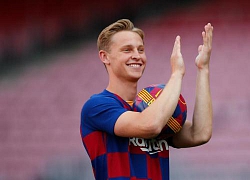 De Ligt chào đón De Jong bằng bài hát của Barcelona