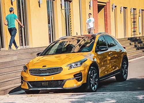 Kia Xceed - crossover nhỏ hơn Sportage sắp ra mắt