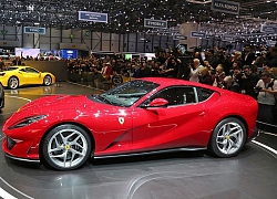 Những hình ảnh Ferrari 812 SuperFast phiên bản thị trường