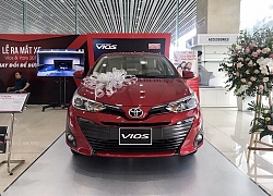 Toyota Vios bất ngờ giảm giá cực mạnh trong tháng 7