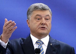 Xôn xao tin cựu Tổng thống Ukraine Poroshenko rút tới 34 triệu USD tiền mặt