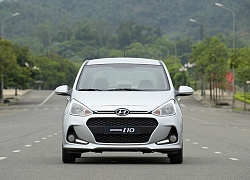 Giá Hyundai Grand i10, Elantra 2019 giảm; Kona, Santa Fe tăng mạnh