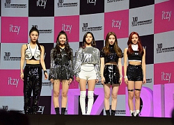 ITZY lần đầu tự đi show ngoài kể từ khi debut: Độ "lầy lội" không phải dạng vừa!