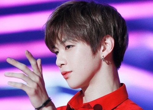 Kang Daniel hoàn tất việc quay MV mới, album solo debut đang đi vào những khâu cuối cùng để đến tay người hâm mộ