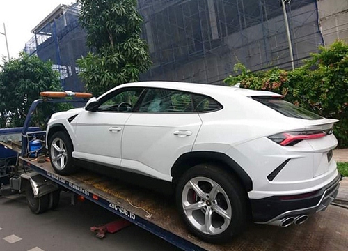 Lamborghini Urus đầu tiên ở Việt Nam về tay đại gia Minh 'nhựa'