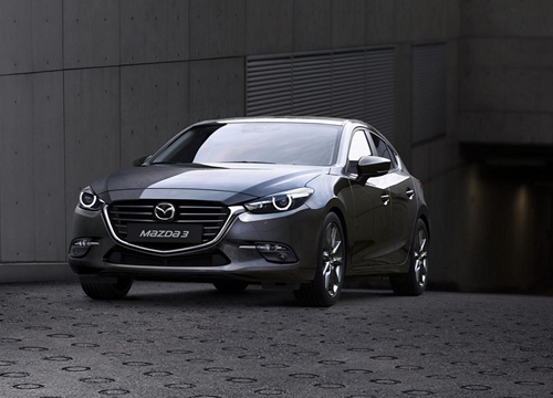 Mazda 3 vẫn là 'ông vua doanh số' phân khúc sedan hạng C