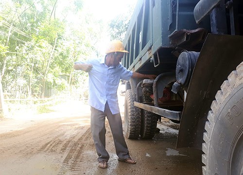 Quảng Nam: Giám đốc "chân đất" hết lòng với quê hương