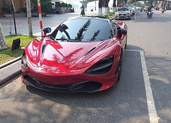 Soi siêu xe McLaren 720S 20 tỷ đồng, màu đỏ độc nhất Việt Nam