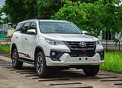 Toyota Fortuner lắp ráp giảm giá 40 triệu tại Việt Nam