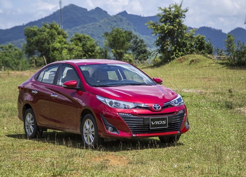 Toyota Vios ưu đãi 85 triệu, lập đáy mới