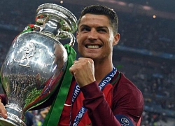 Tròn 3 năm &#8220;HLV&#8221; Ronaldo vô địch Euro: Vượt Messi vươn tầm huyền thoại