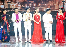 Trước giờ G chung kết Thần tượng Bolero 2019: HLV Đình Văn - Quang Lê tranh thủ 'ôn bài' cùng học trò