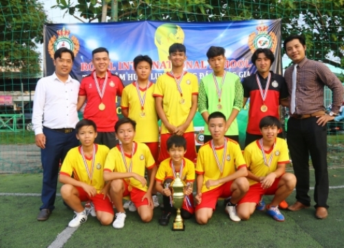 U14 Bình Dương vô địch các nhóm tuổi tranh Cup Hoàng Gia 2019