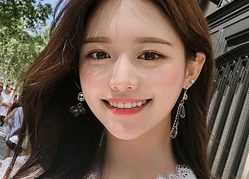 4 màu son khiến ulzzang Hàn mê mẩn hè 2019