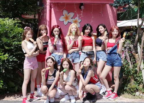 BXH thương hiệu girlgroup tháng 7/2019: Ngôi vương chính thức có chủ mới, BlackPink và Twice không kém cạnh so tài ở top 3