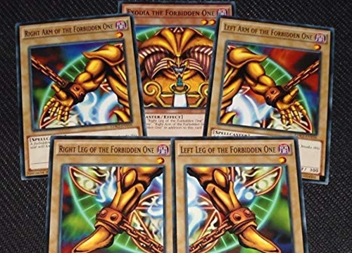 Đeo thẻ bài mạnh nhất Yu-Gi-Oh, một thiếu niên bỗng nhiên nổi tiếng