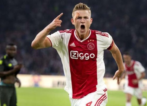 Juventus chốt giá "bom tấn" De Ligt: Ronaldo sắp có "đàn em" cuối tuần này