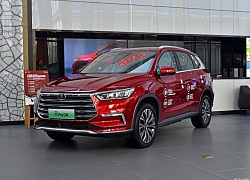 BYD Song Pro &#8211; SUV có trang bị nội thất hiện đại với giá khởi điểm mềm chỉ từ 300 triệu Đồng