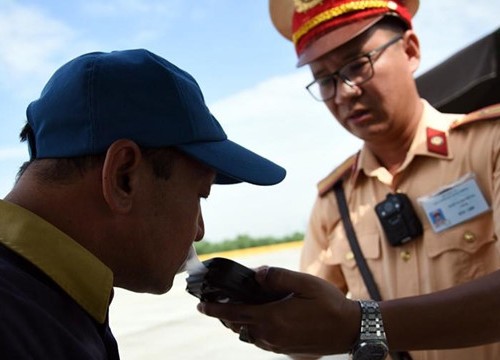 Cần Thơ phát hiện tài xế xe khách dương tính với ma túy