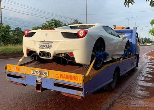 Ferrari 458 Spider biển số tứ quý Lào bất ngờ xuất hiện tại thành phố Vinh